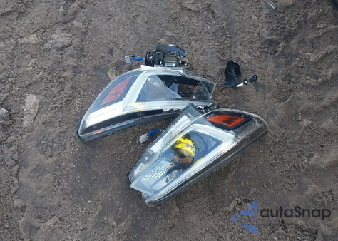 2021 Subaru Forester Sport z USA, uszkodzony, nr VIN JF2SKALC8MH526769